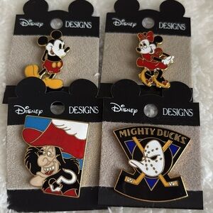 NWT Disney Pins set of 4